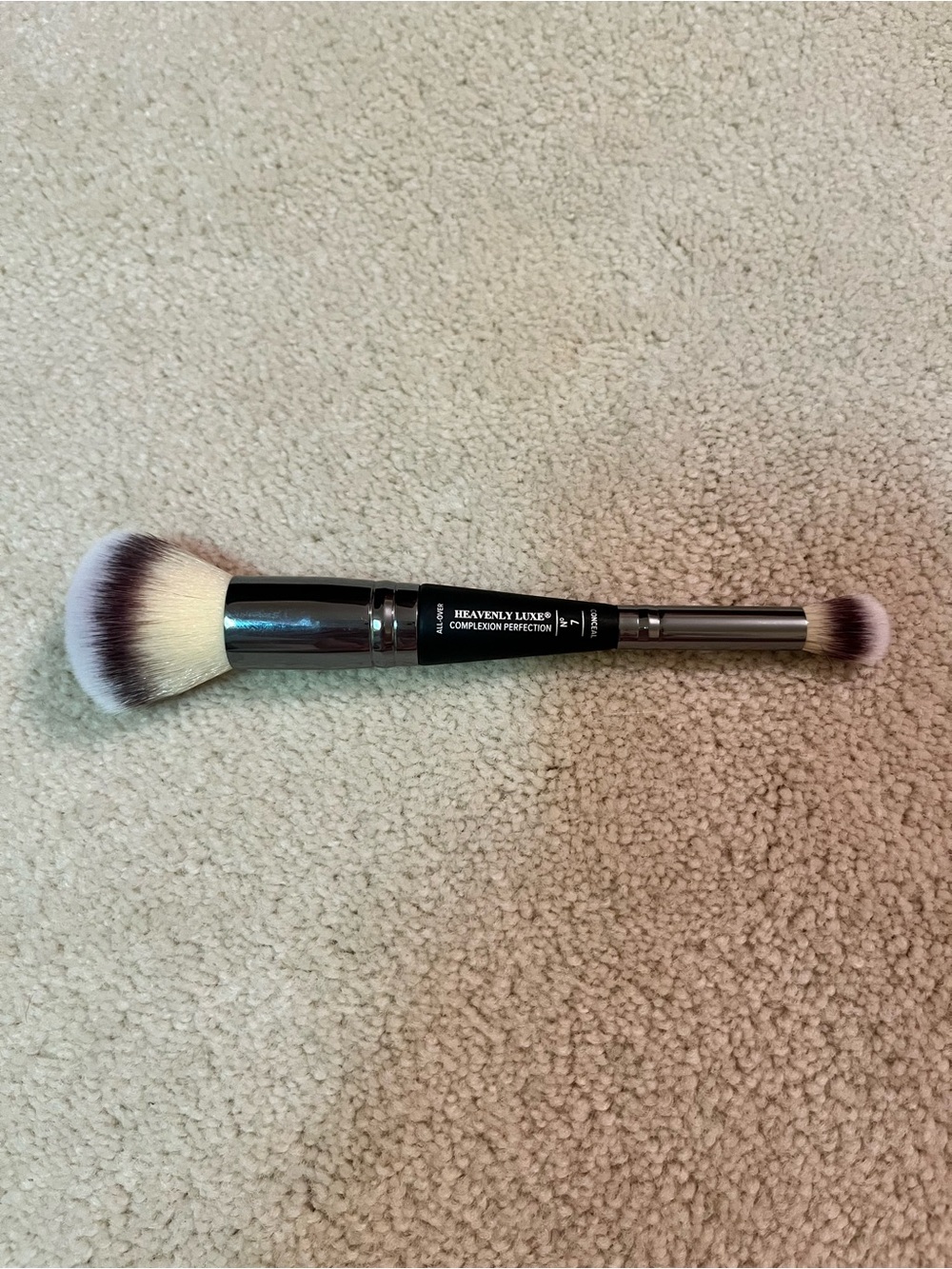 IT Cosmetics Heavenly Luxe Complexion Perfection Brush #7